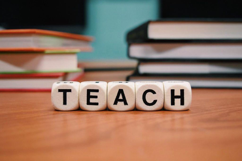 education writing jobs for teachers 3